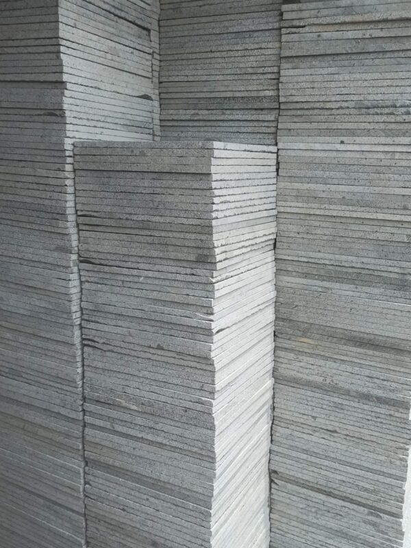 Batu Andesit Bakar 20 x 40