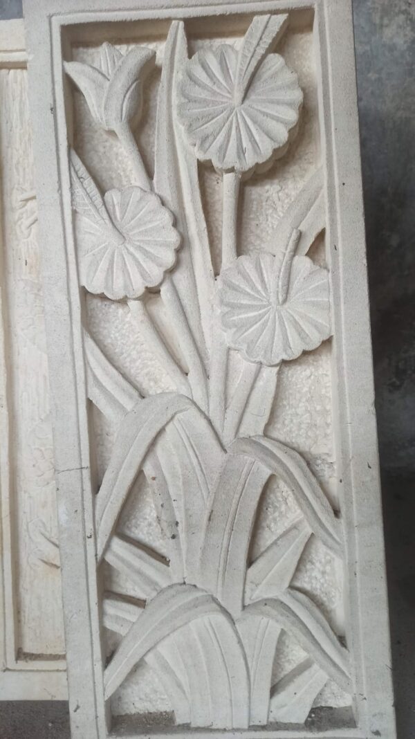 Ornament Batu Putih Motif 3