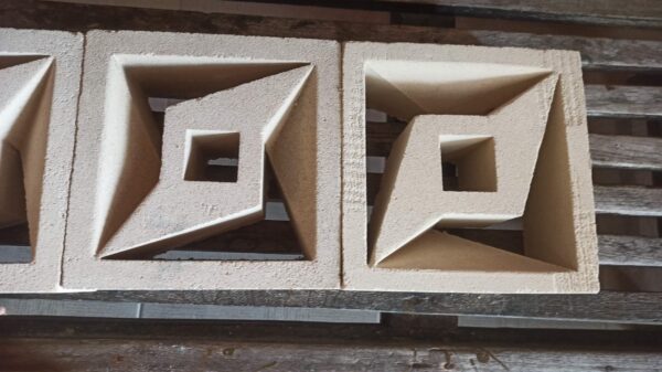 Roster Putih Motif Petir